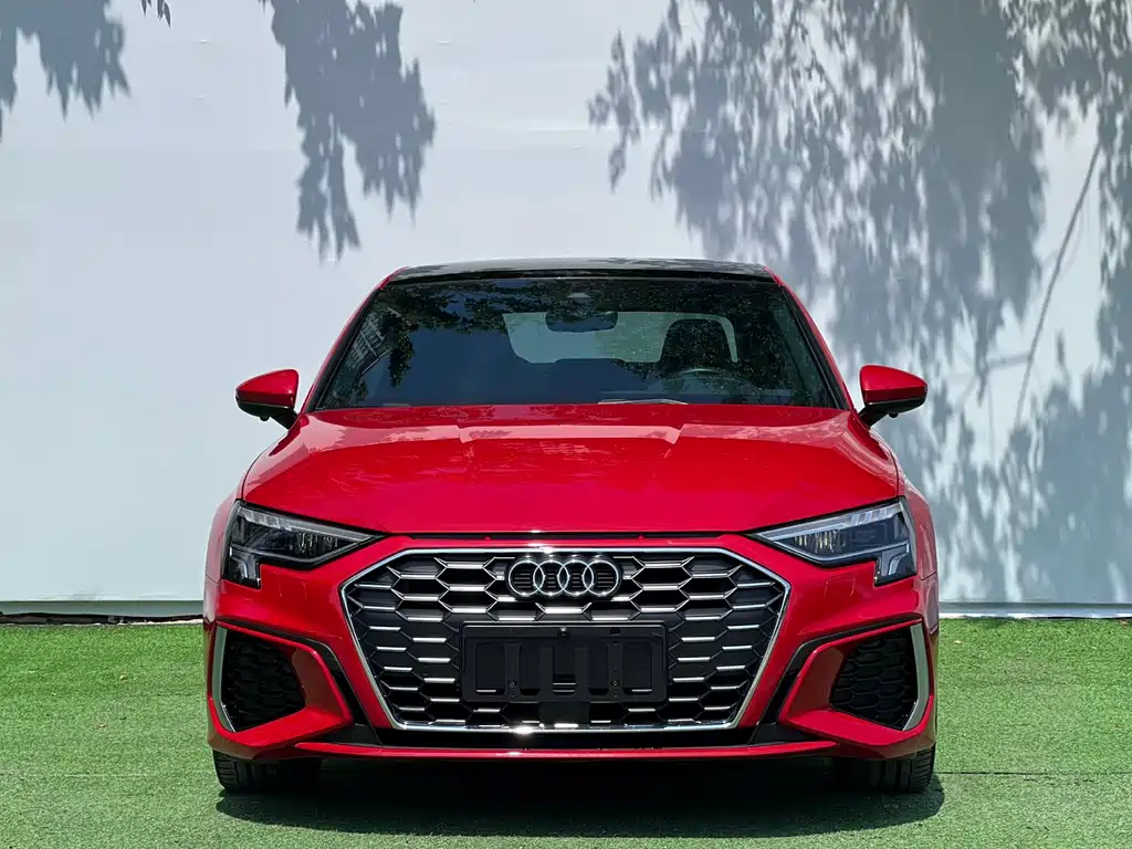 Audi A3 2022 — фото 2