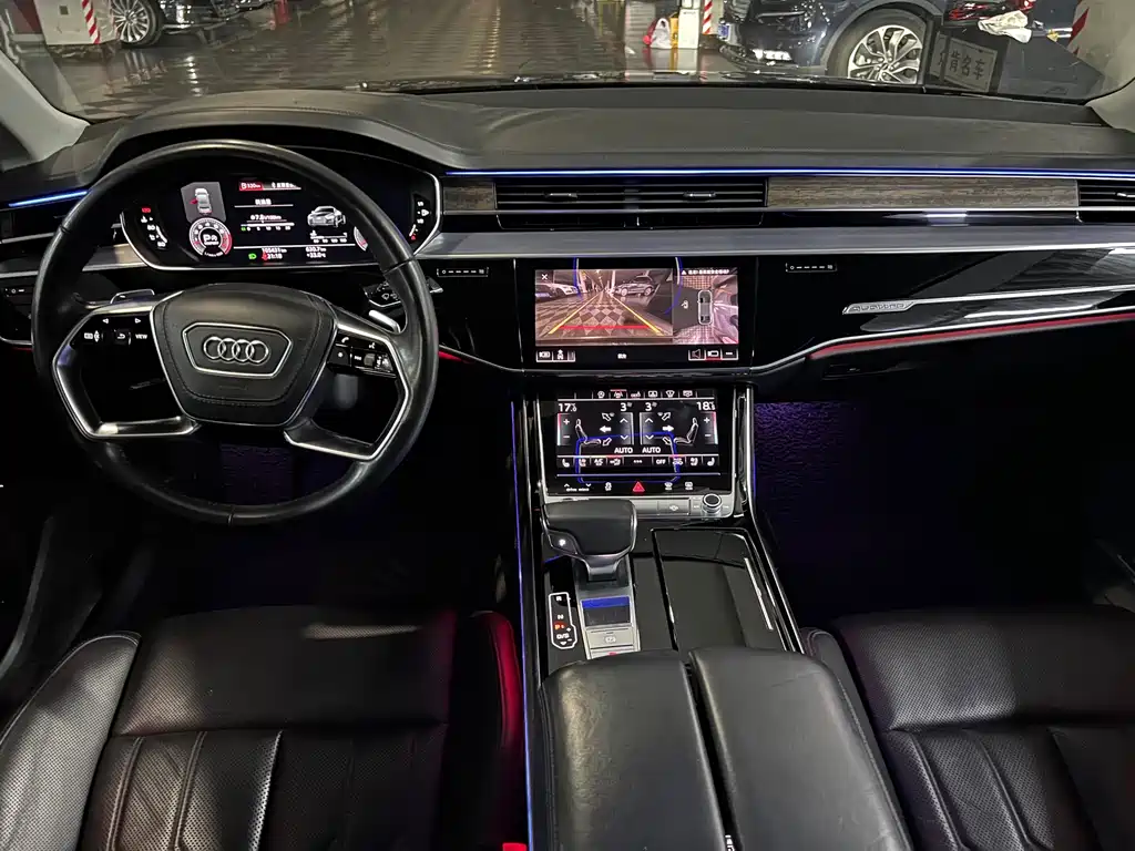 Audi A8 2018 — фото 8