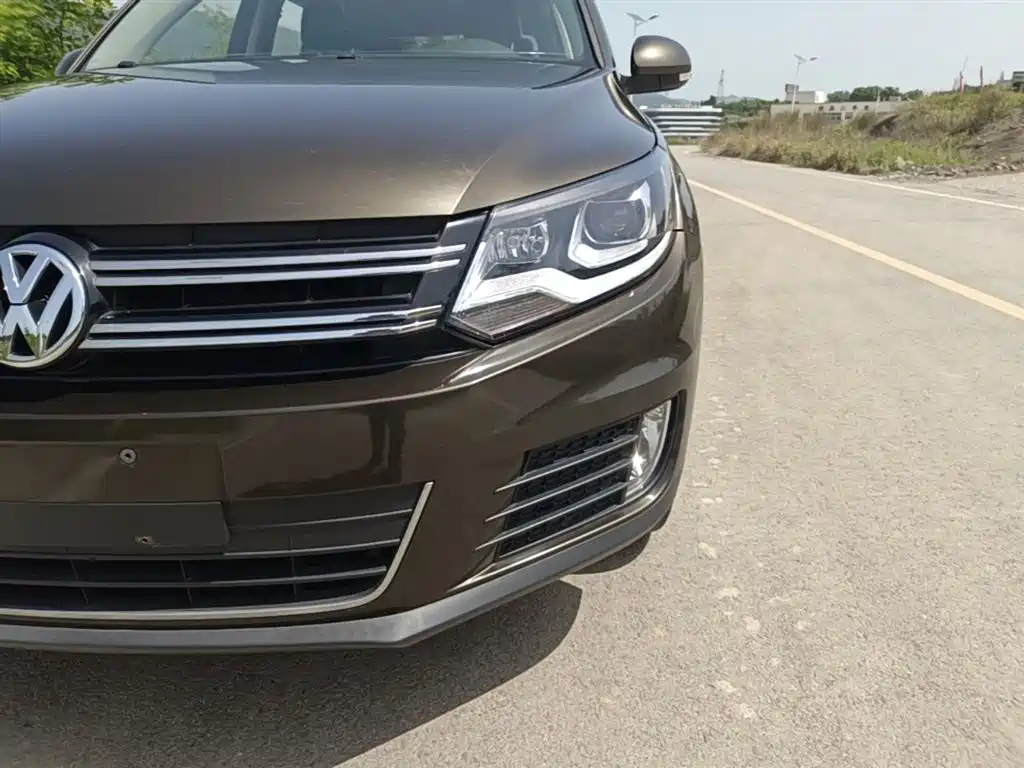 Volkswagen Tiguan 2019 — фото 24