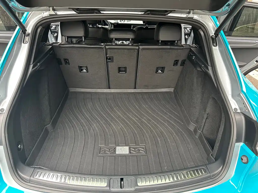 Porsche Macan 2021 — фото 12