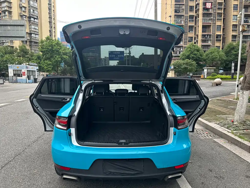 Porsche Macan 2021 — фото 11