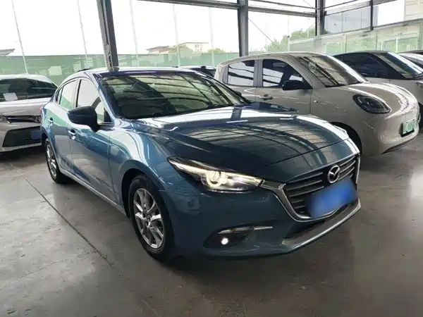Mazda 3 Axela 2018