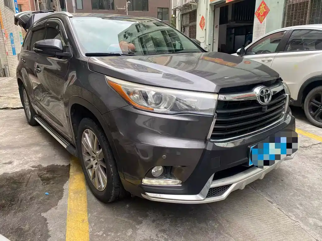 Toyota Highlander 2016 — фото 3