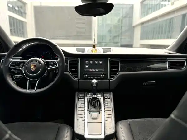 Porsche Macan 2017