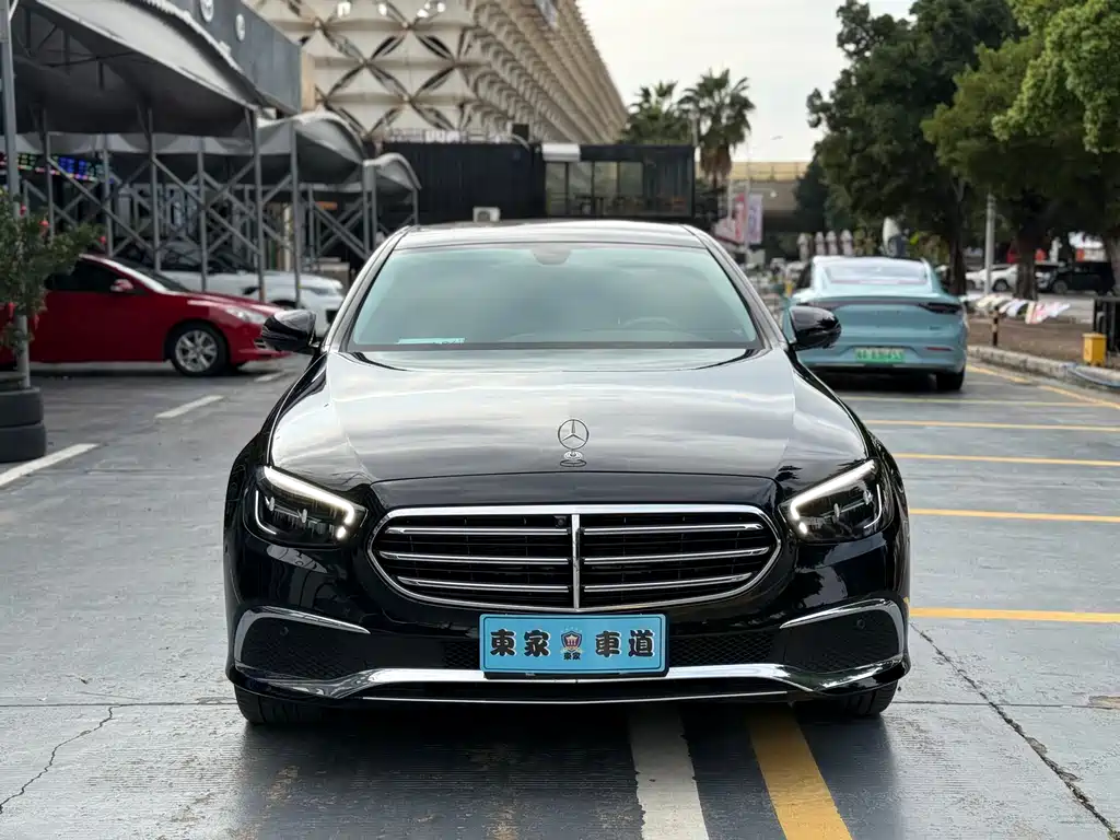 Mercedes-Benz E-Class 2023 — фото 2