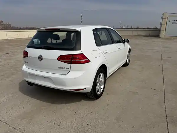 Volkswagen Golf 2015