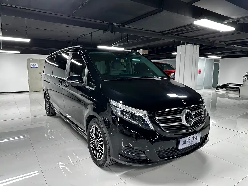 Mercedes-Benz V-Class 2020