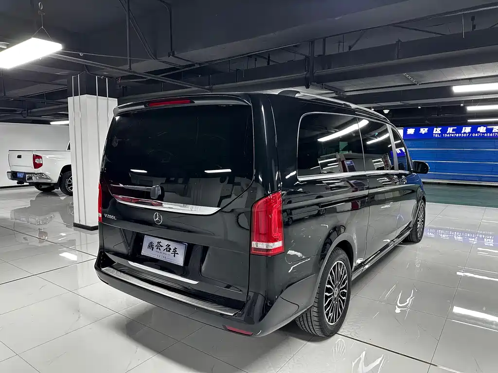 Mercedes-Benz V-Class 2020