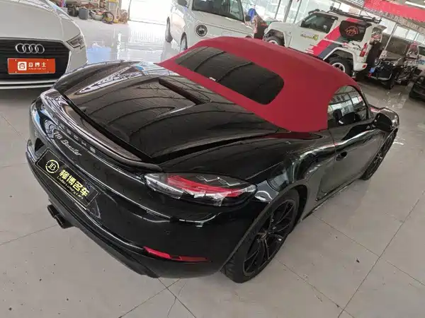 Porsche 718 2021