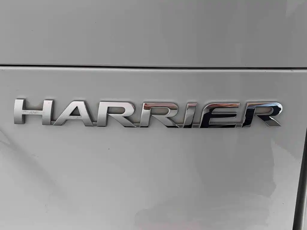 Toyota Harrier 2022 — фото 16