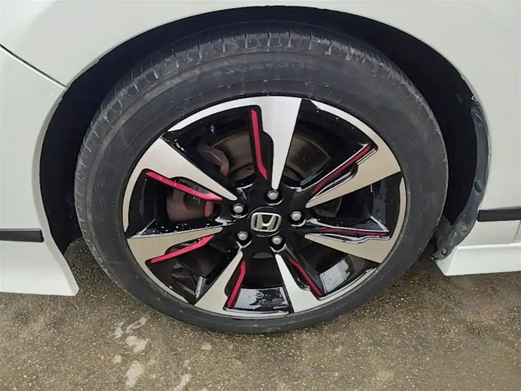 Honda Spirior 2015 — фото 23