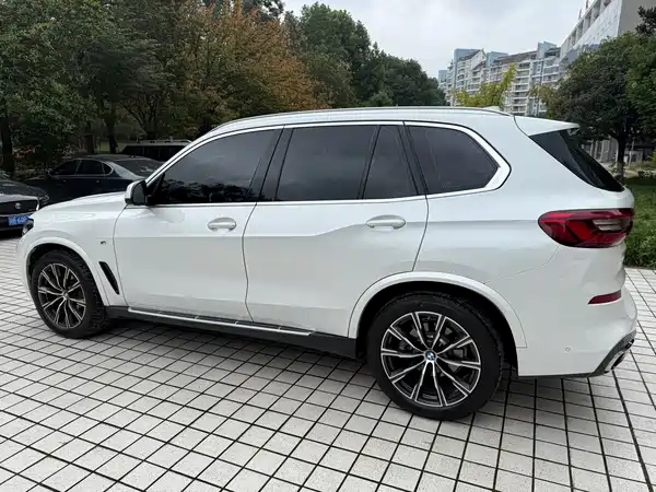 BMW X5 2019