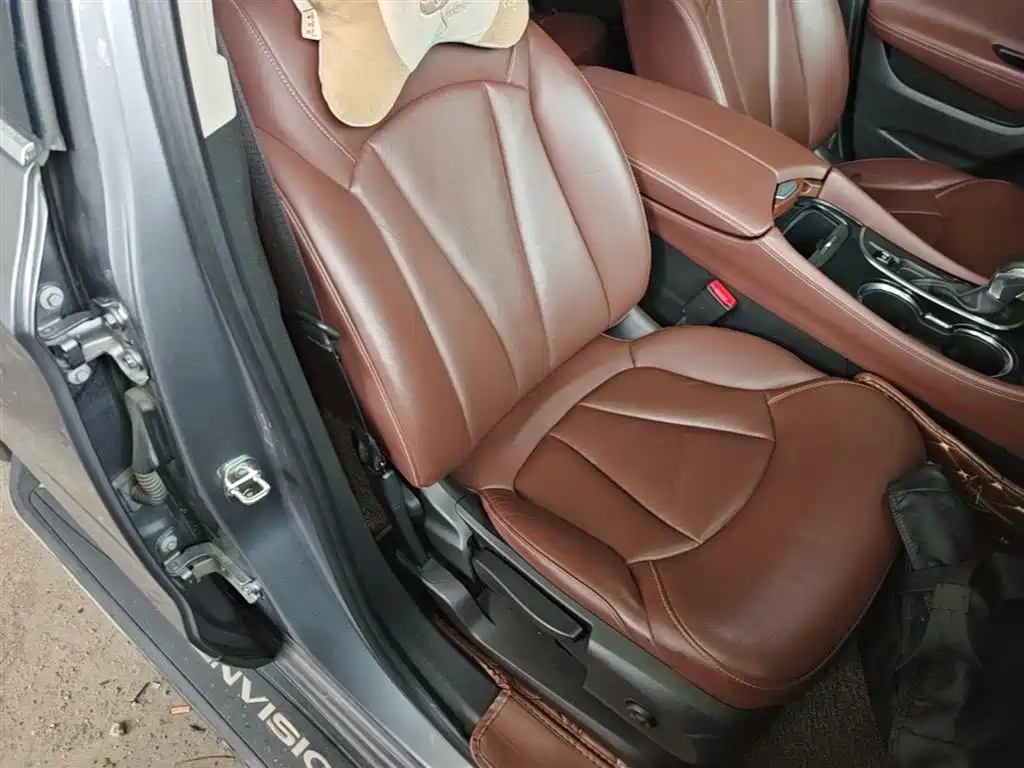 Buick Envision Plus 2018 — фото 25