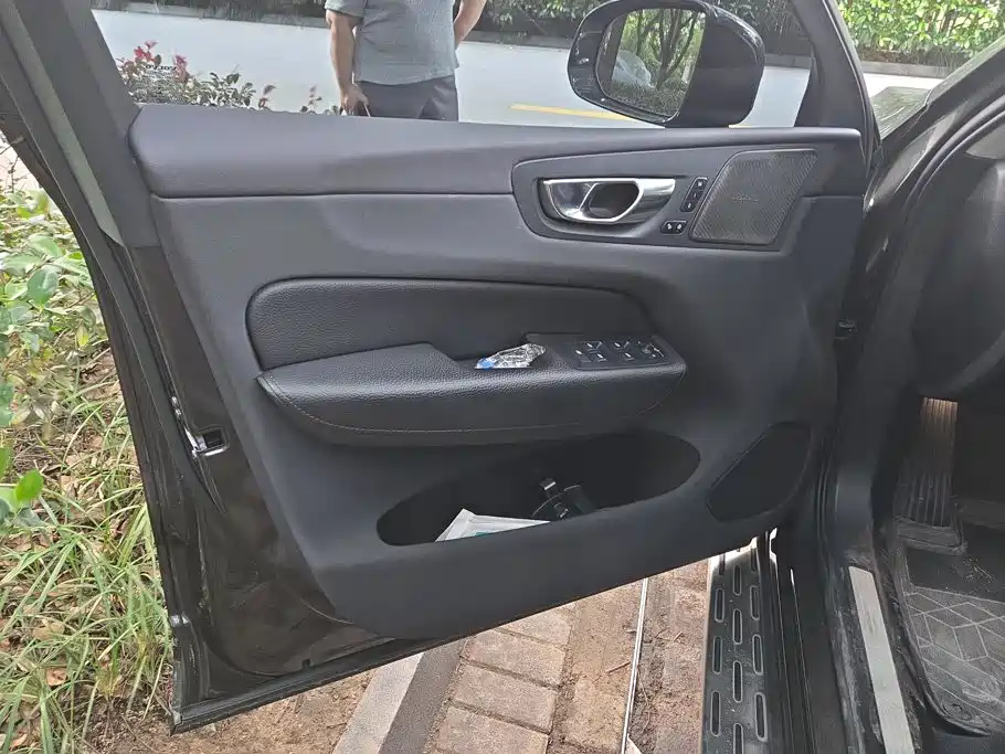 Volvo XC60 2021