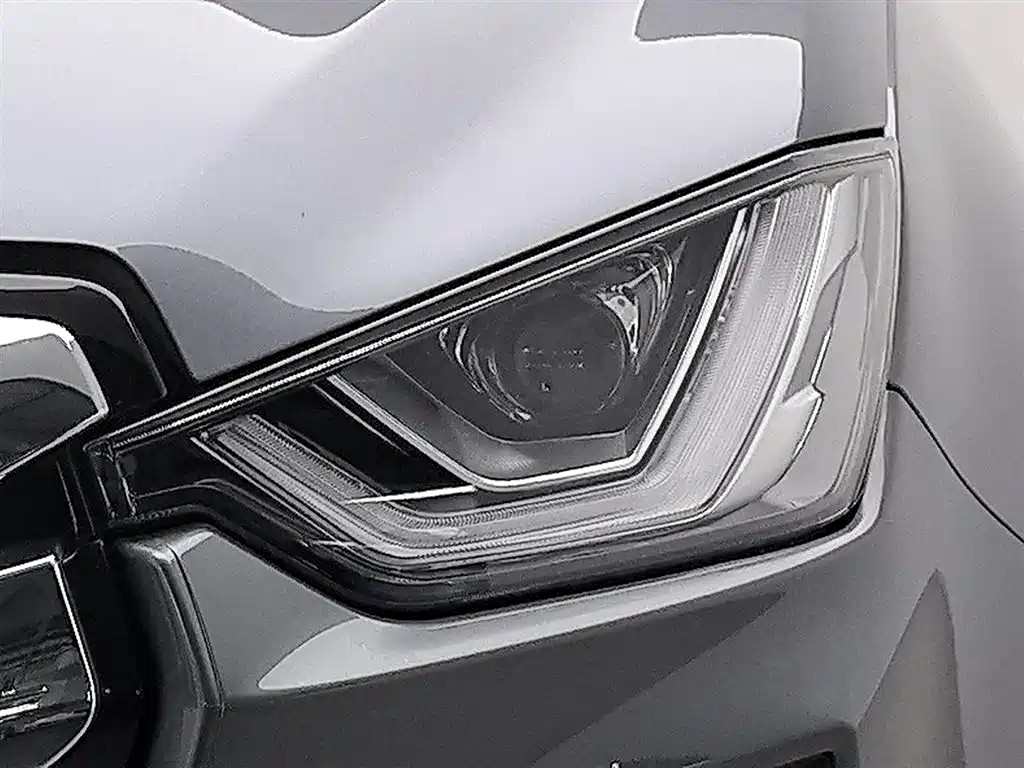 Isuzu D-MAX 2023 — фото 7