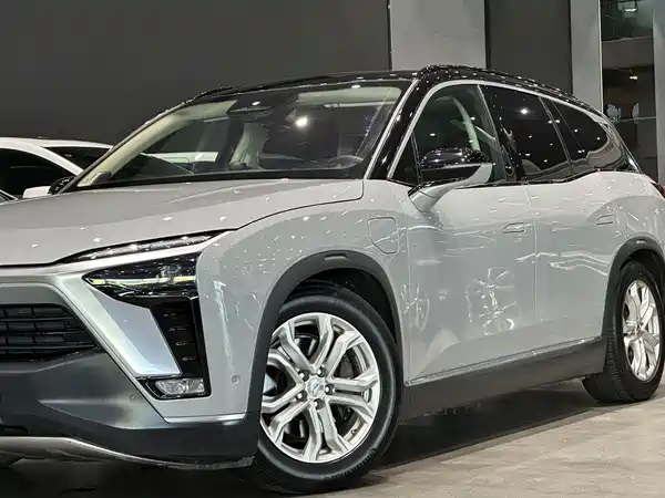 NIO ES8 2020