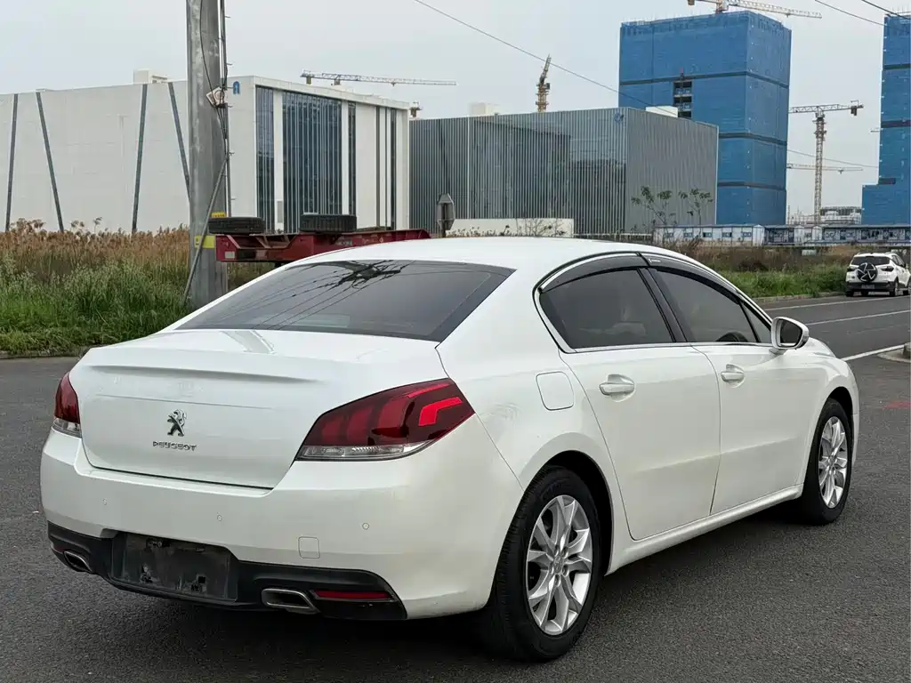 Peugeot 508 2016 — фото 5