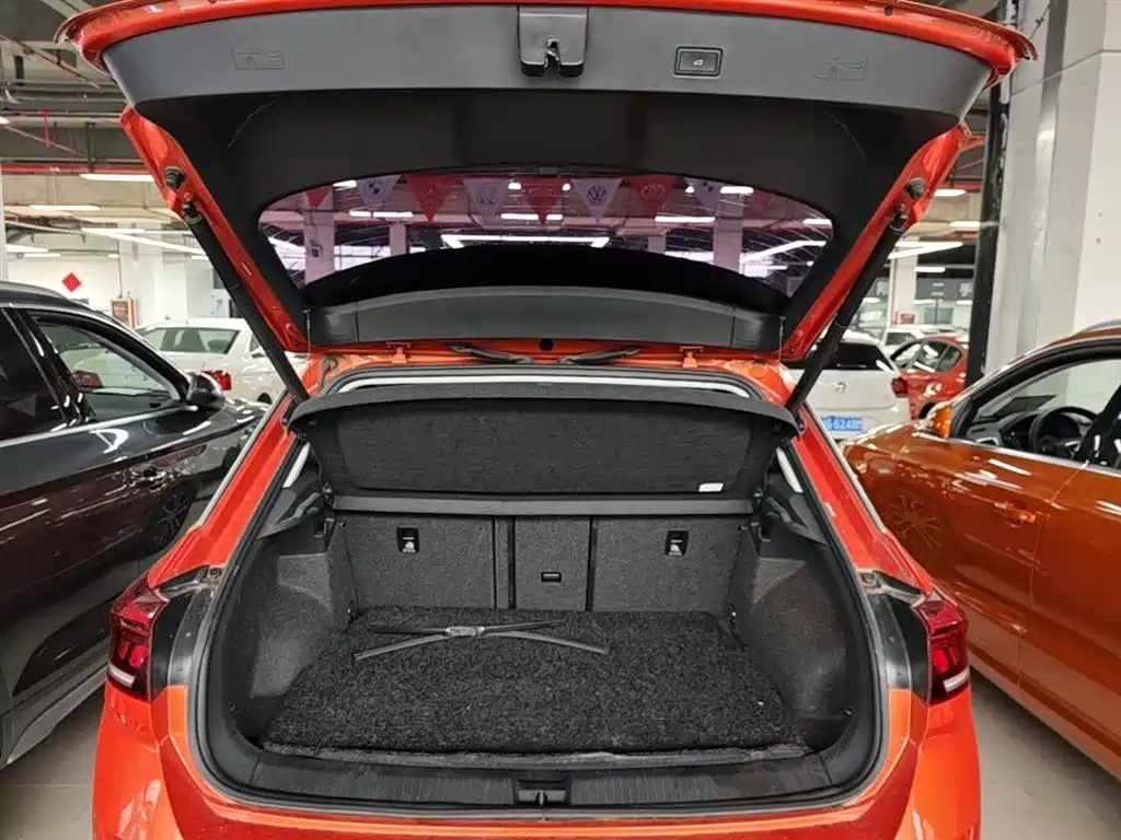 Volkswagen T-Roc 2020 — фото 19