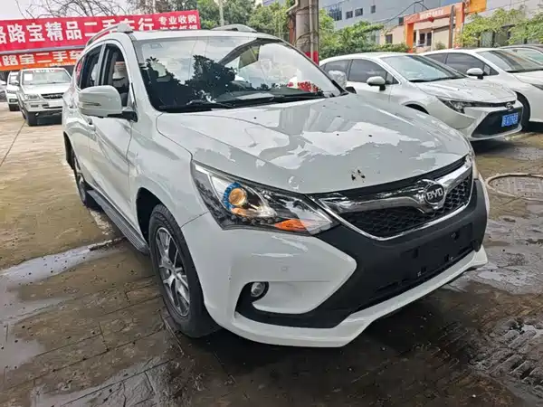 BYD Song 2016