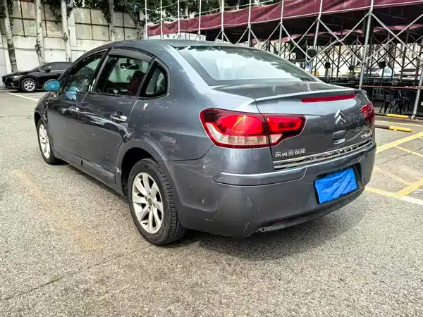 Citroën Sega 2011