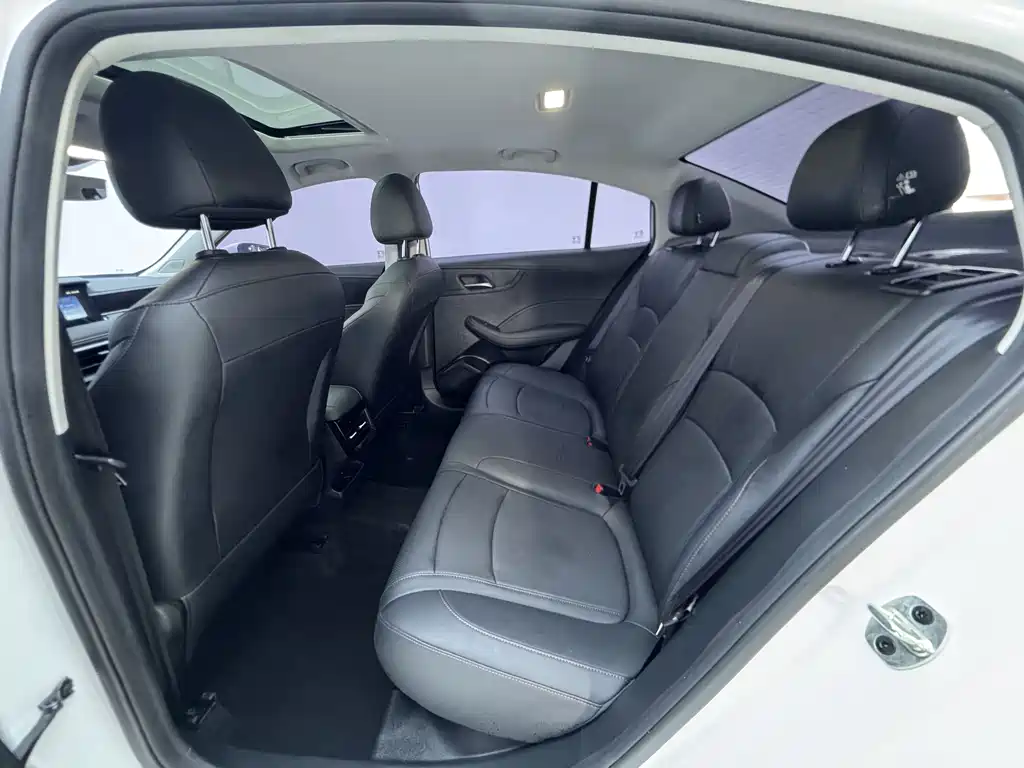 Roewe i5 2026