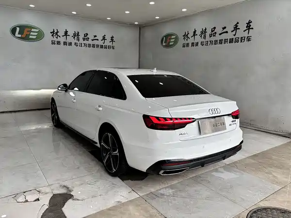 Audi A4L 2025
