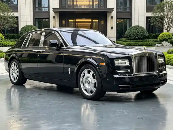 Rolls-Royce Phantom 2015