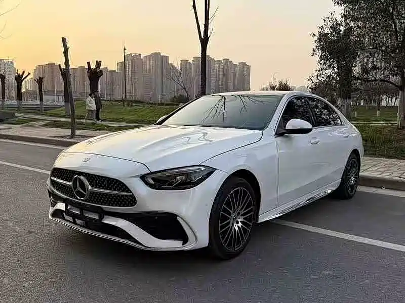 Mercedes-Benz C-Class 2023 — фото 1