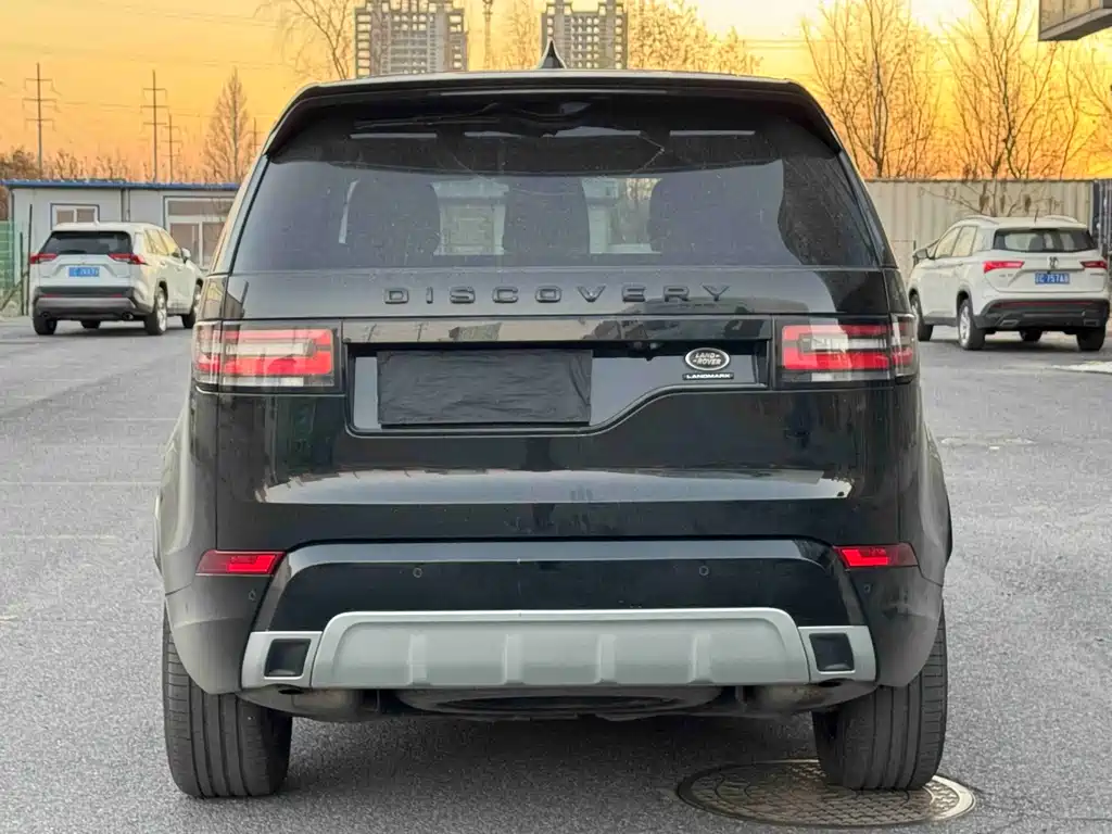 Land Rover Discovery 2019 — фото 5