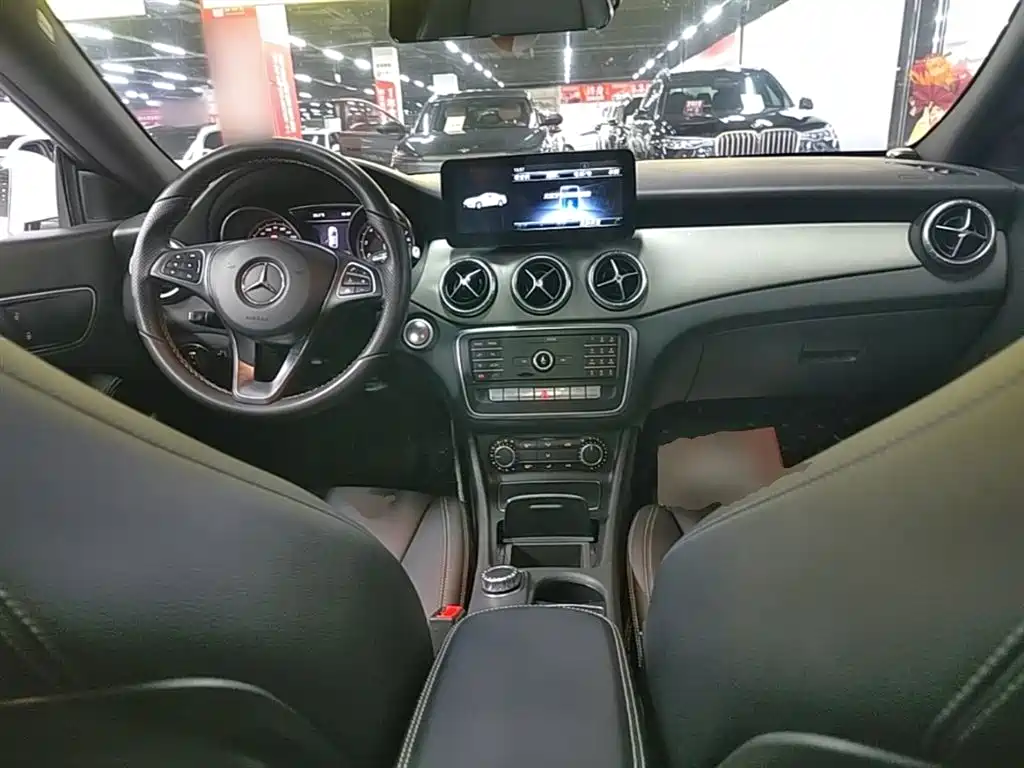 Mercedes-Benz CLA 2018 — фото 10