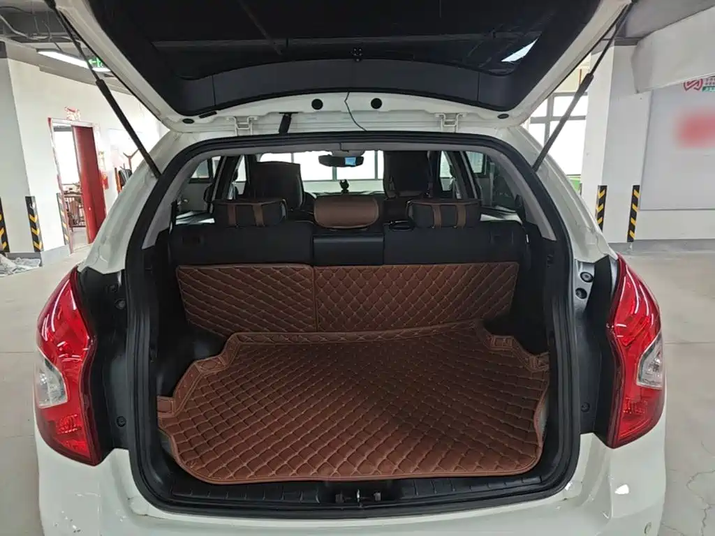 SsangYong Korando 2016 — фото 19