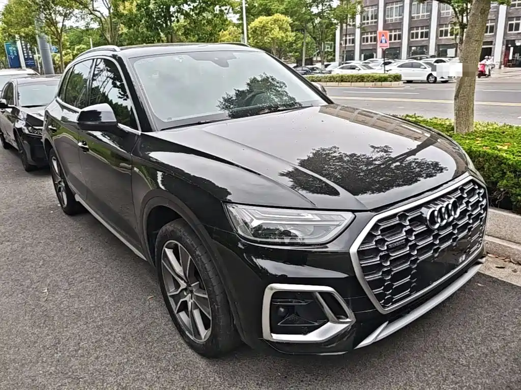 Audi Q5L 2023 — фото 4