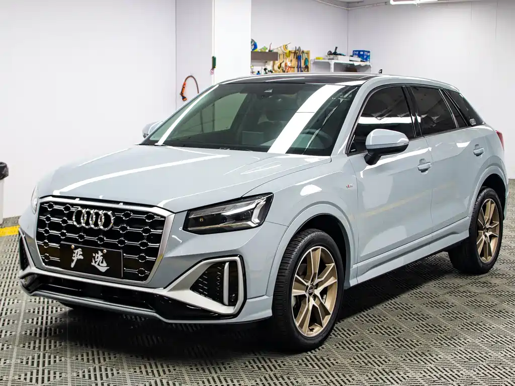 Audi Q2L 2022