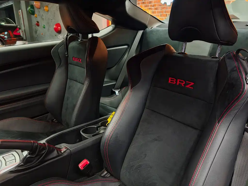 Subaru BRZ 2019 — фото 21