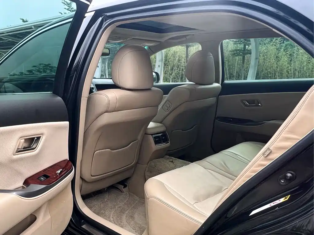 Toyota Crown 2013 — фото 15