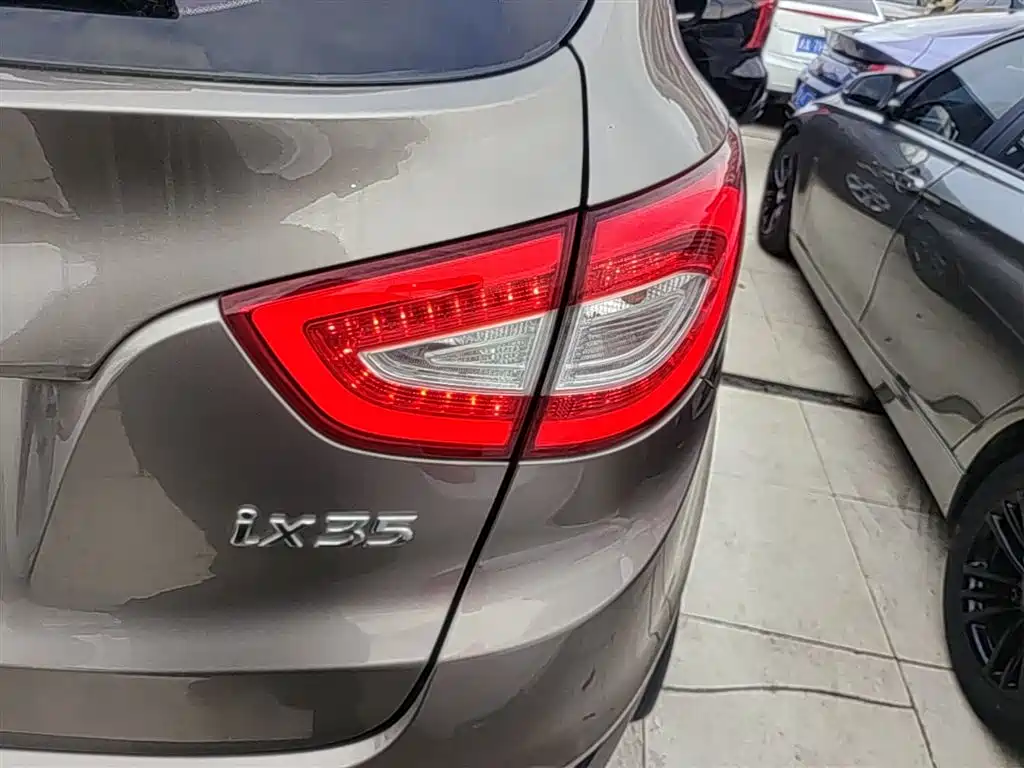 Hyundai ix35 2016 — фото 8