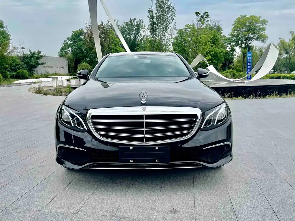 Mercedes-Benz E-Class 2018 — фото 2