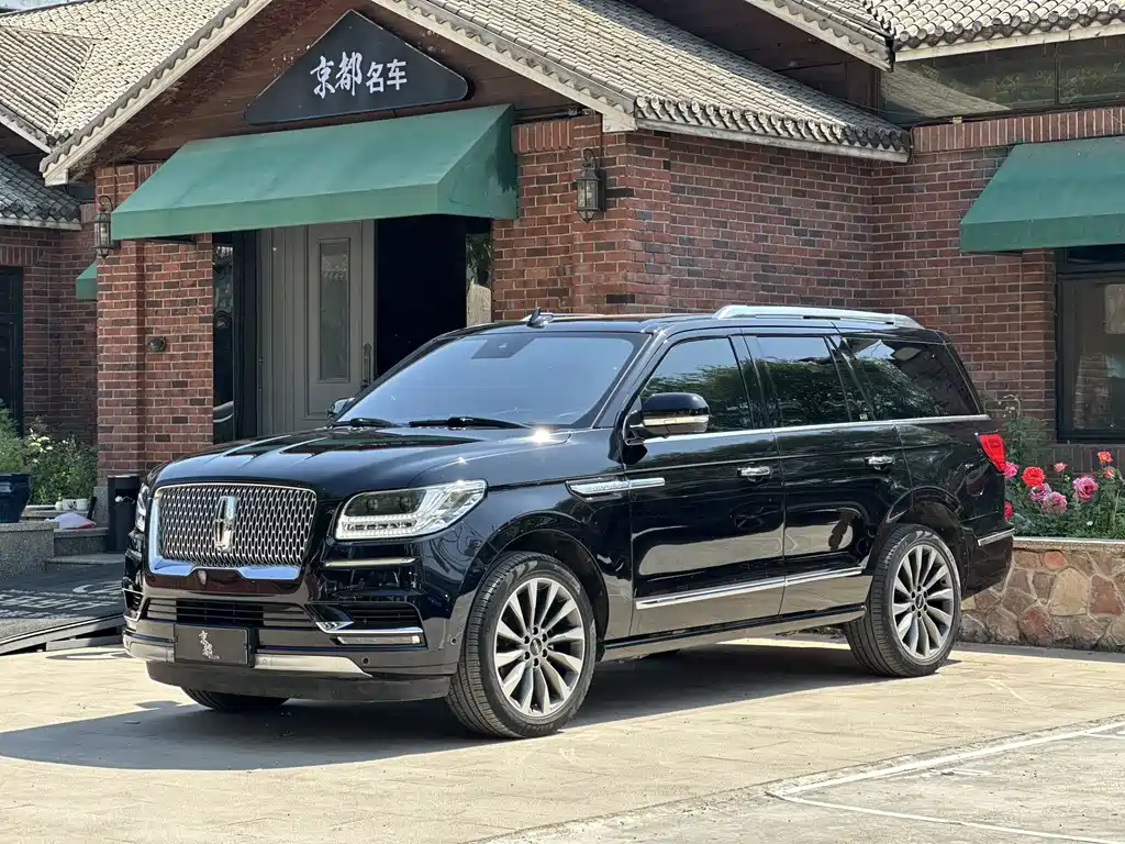 Lincoln Navigator 2020 — фото 1