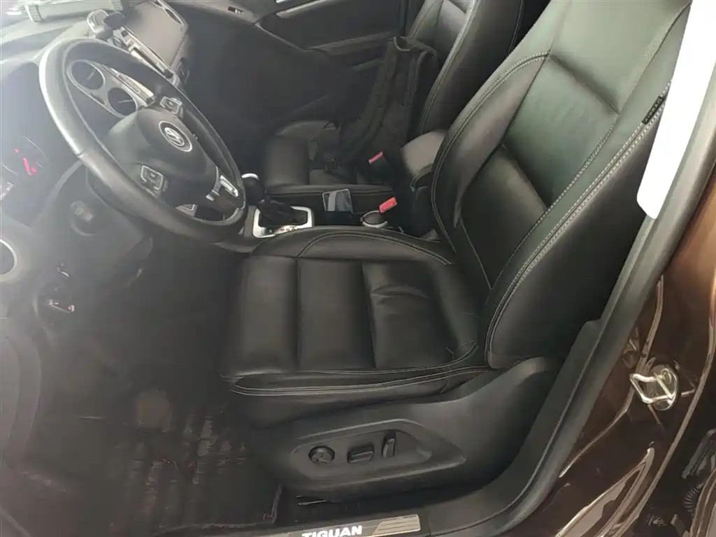 Volkswagen Tiguan 2016 — фото 15