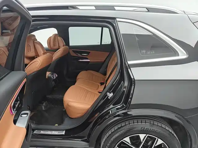 Mercedes-Benz GLC 2024 — фото 13
