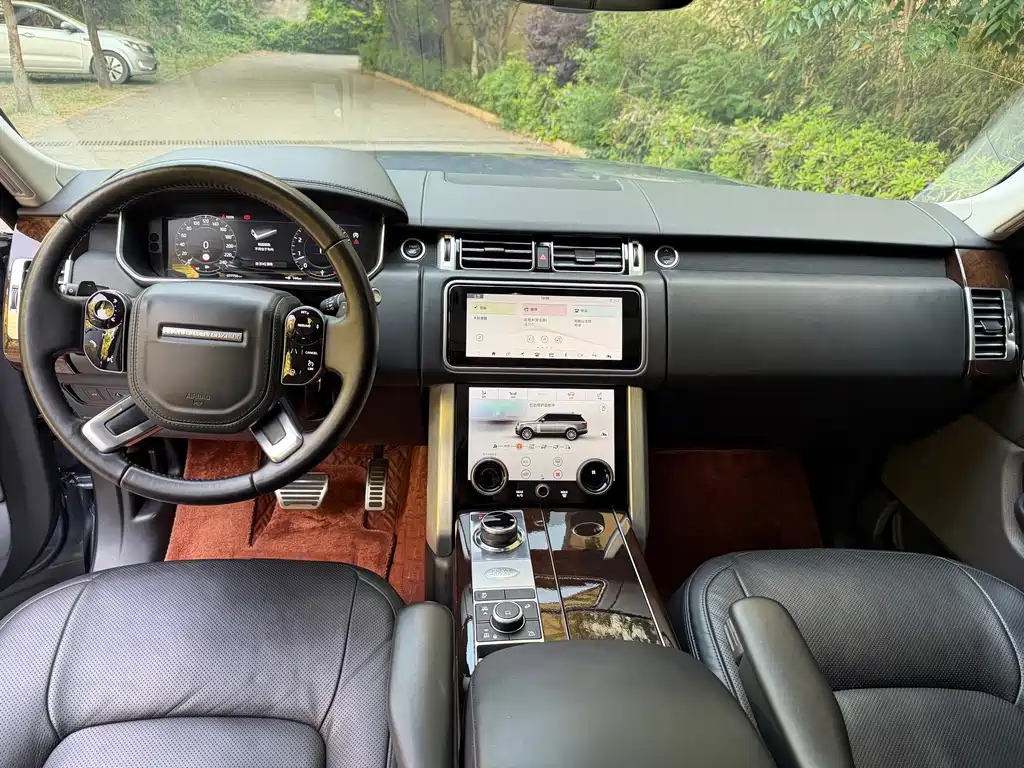 Land Rover Range Rover 2021 — фото 35