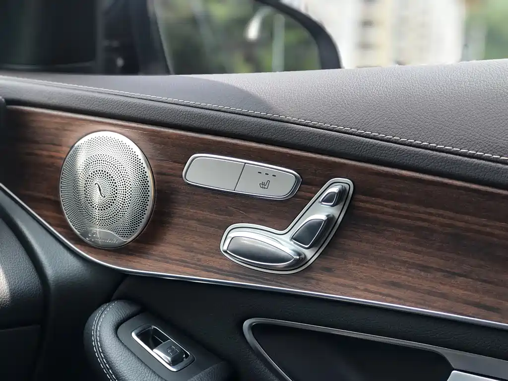 Mercedes-Benz GLC 2022 — фото 16