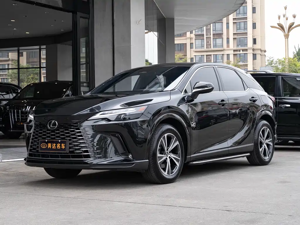Lexus RX 2025
