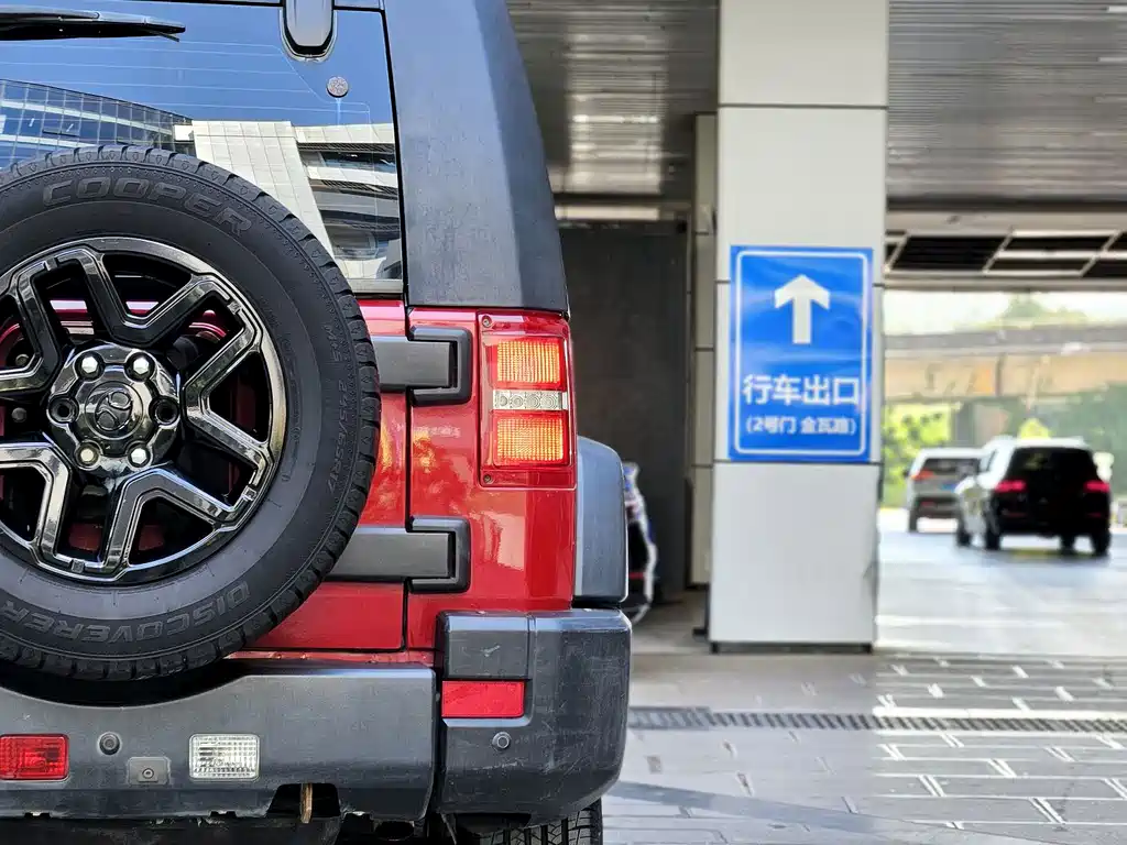 Beijing Off-Road BJ40 2018 — фото 12
