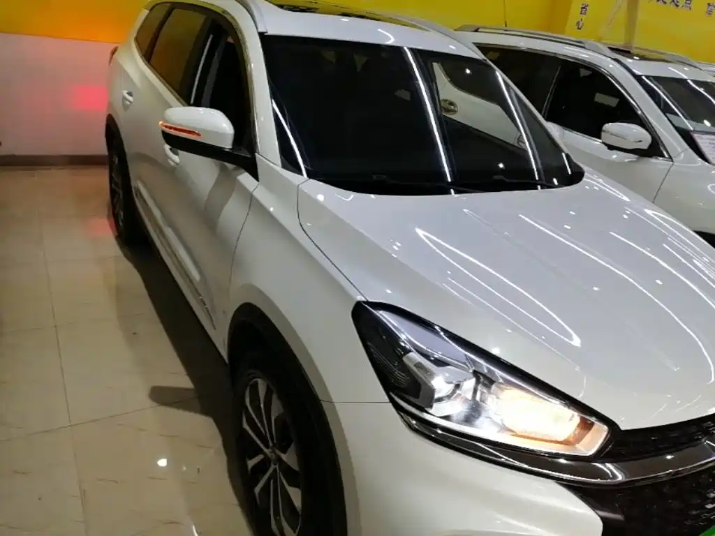 Chery Tiggo 8 2019 — фото 4