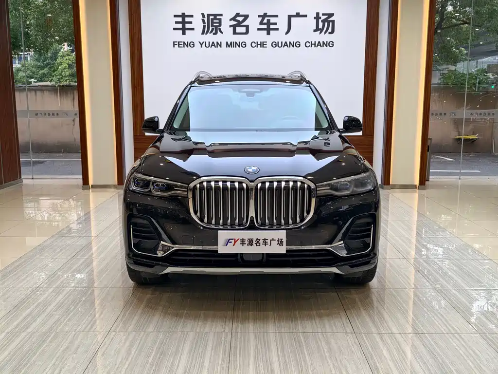 BMW X7 2021 — фото 2