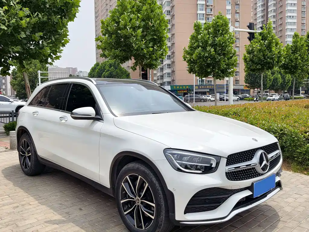 Mercedes-Benz GLC 2022 — фото 3