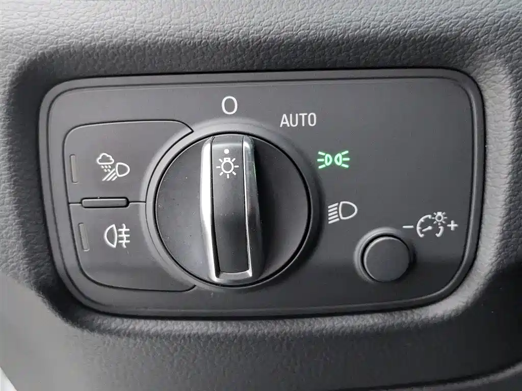 Audi A3 2020 — фото 21