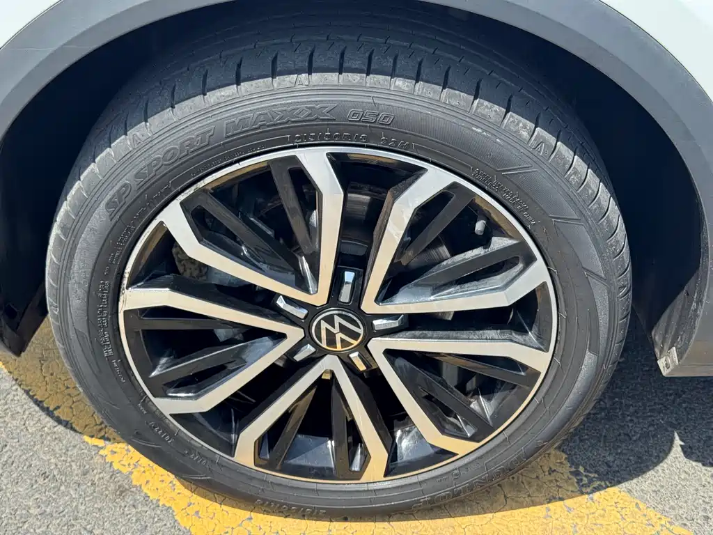 Volkswagen T-Roc 2022 — фото 4