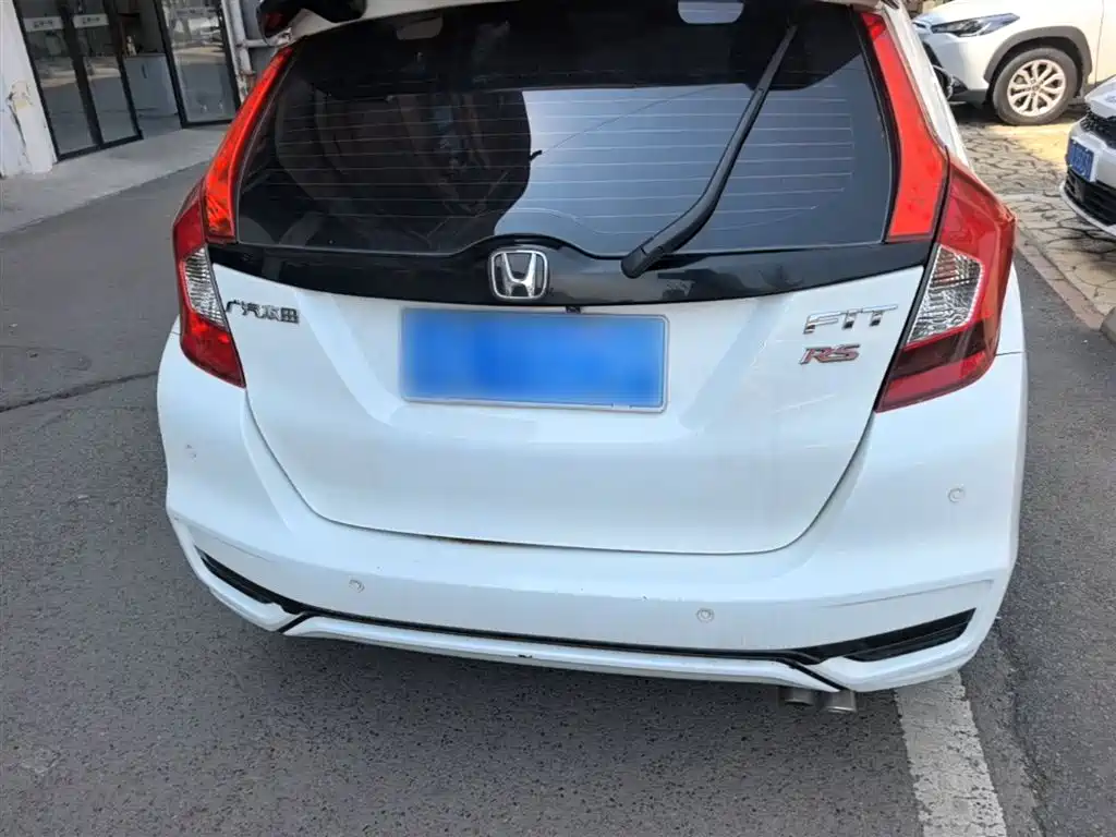 Honda Fit 2018 — фото 6